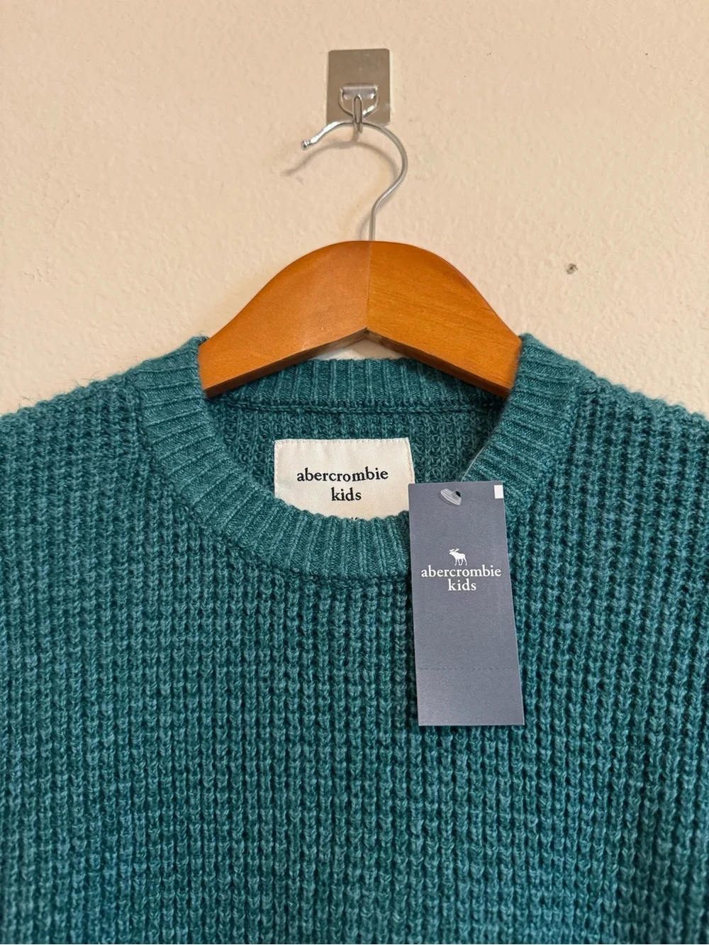 Abercrombie Kids Sweater